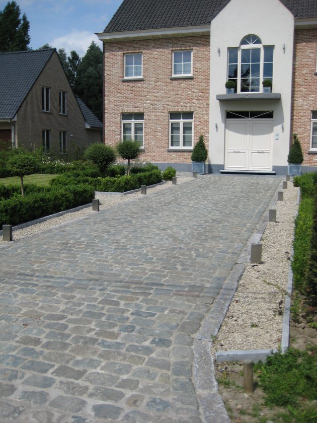 art 811 Oude Belgische Porfier