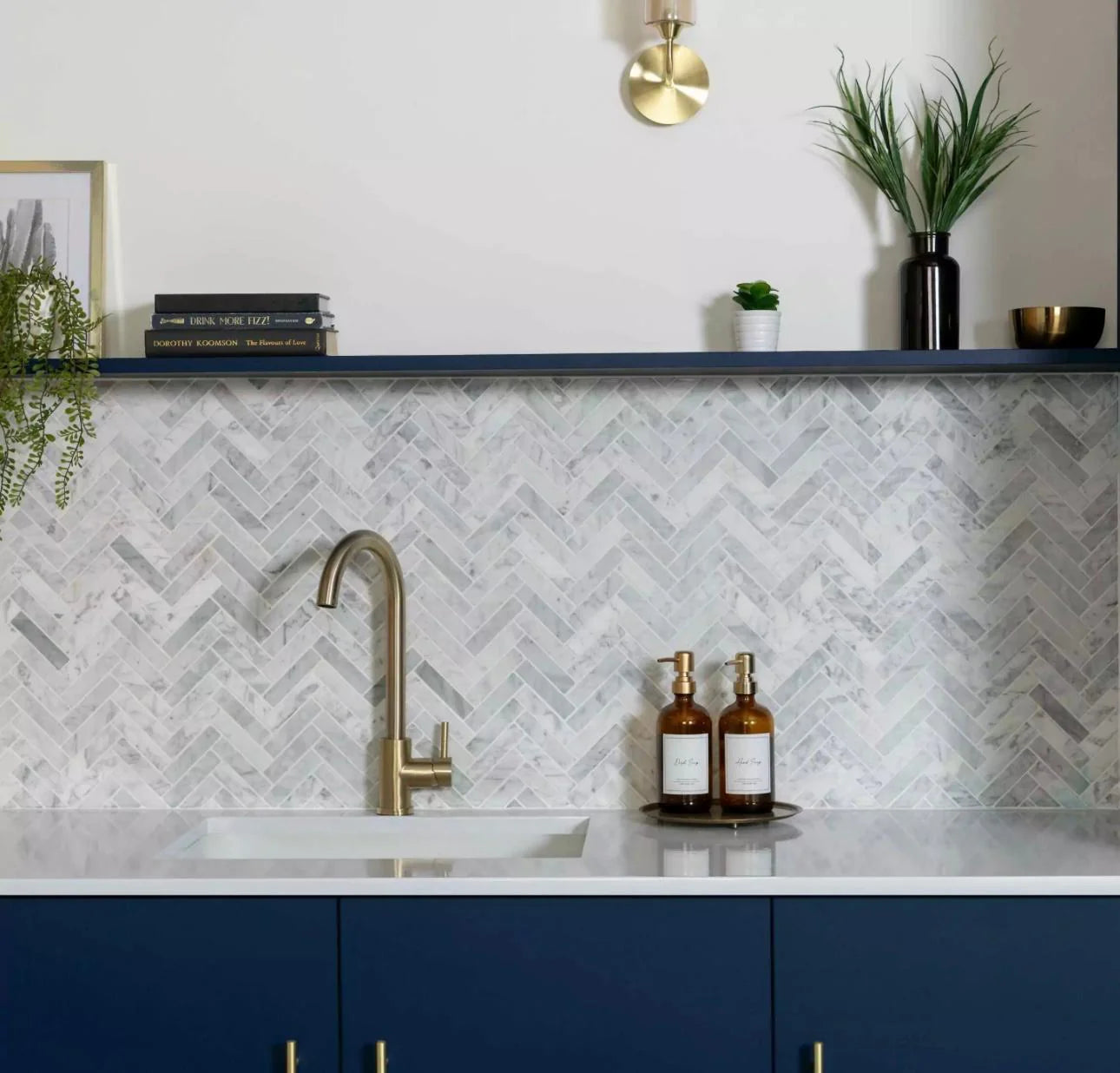 Marble Bianca Carrara Herringbone