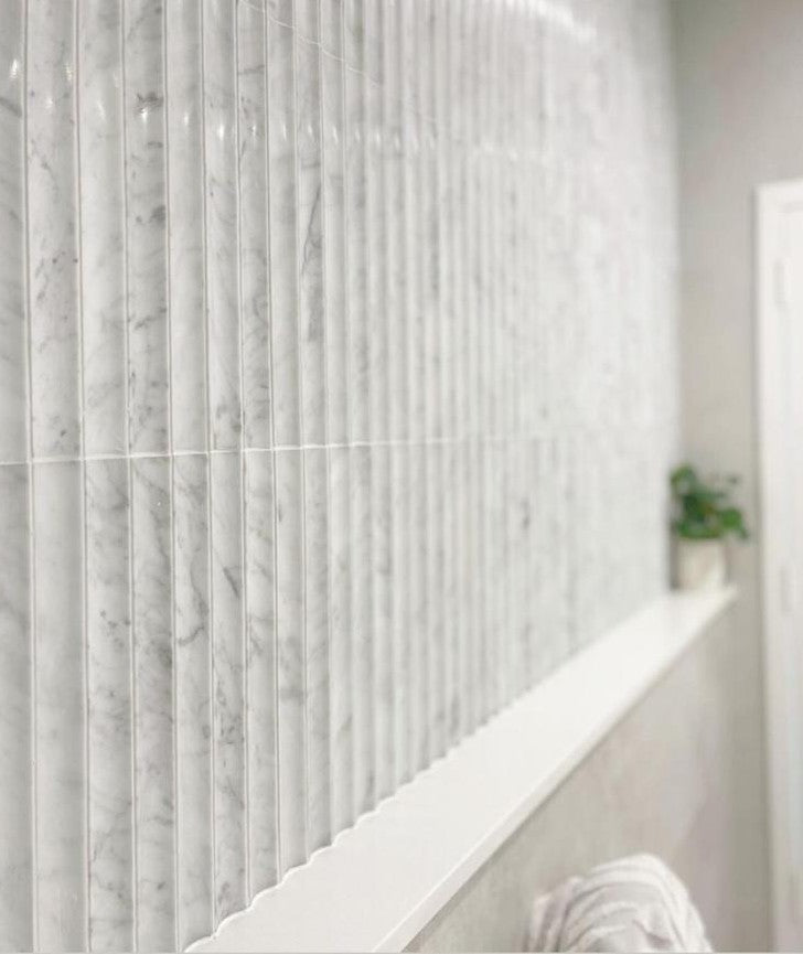 art 702 Kit Kat Kreta Conclave Bianco Carrara
