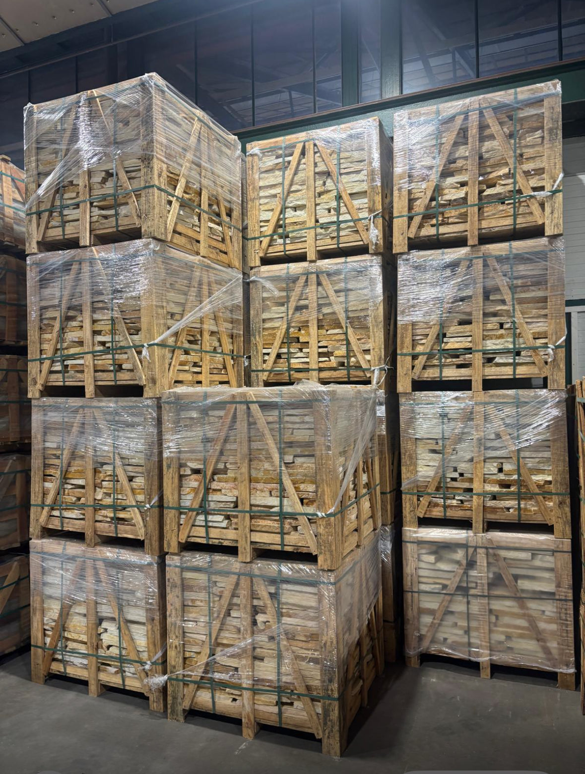art 791 Flagstones Brasil Yellow Dikformaat 25-40mm 4-8pc M2 geselecteerd materiaal