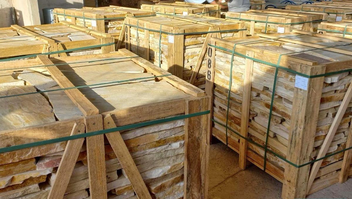 art 791 Flagstones Brasil Yellow Dikformaat 25-40mm 4-8pc M2 geselecteerd materiaal